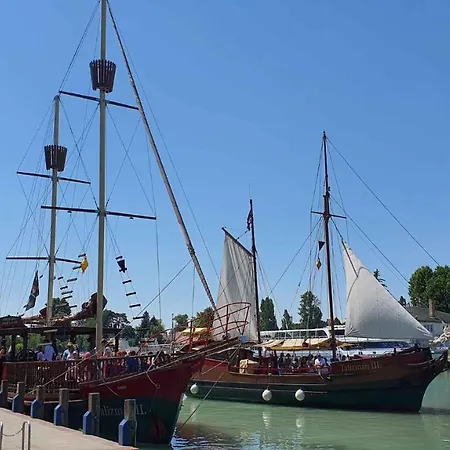 In - Balaton 38173 Siófok